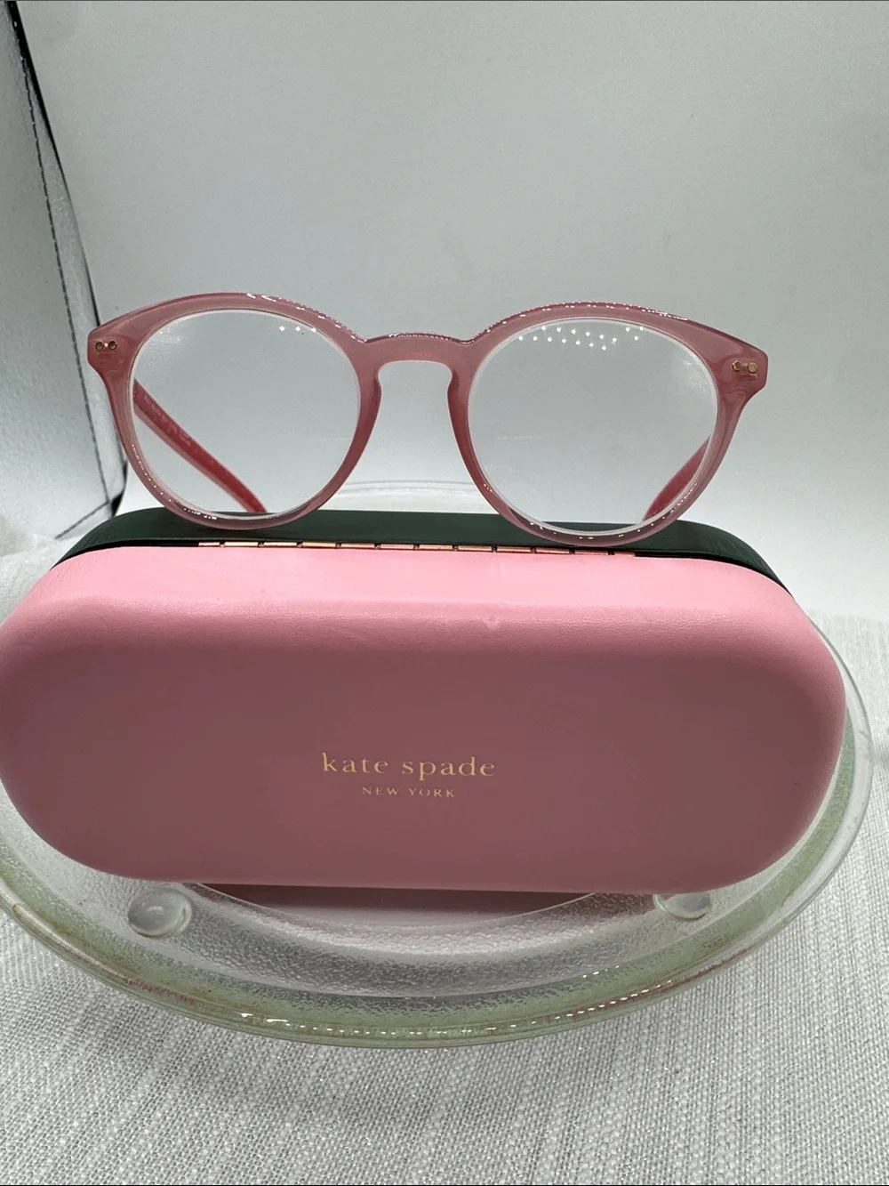 Kate Spade reading glasses and case Kinslee 35J +200 like new - Picture 1 of 16